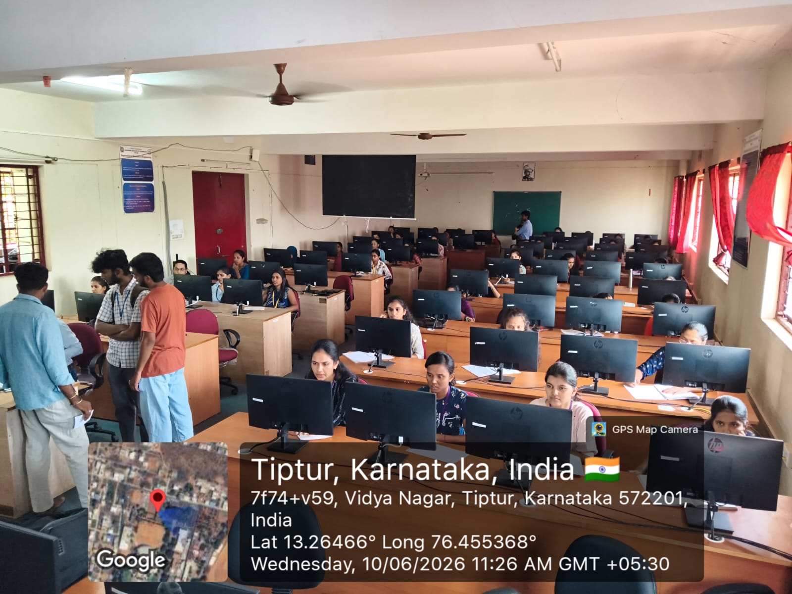Wizzybox — training and campus drive photo 4 at KIT Tiptur
